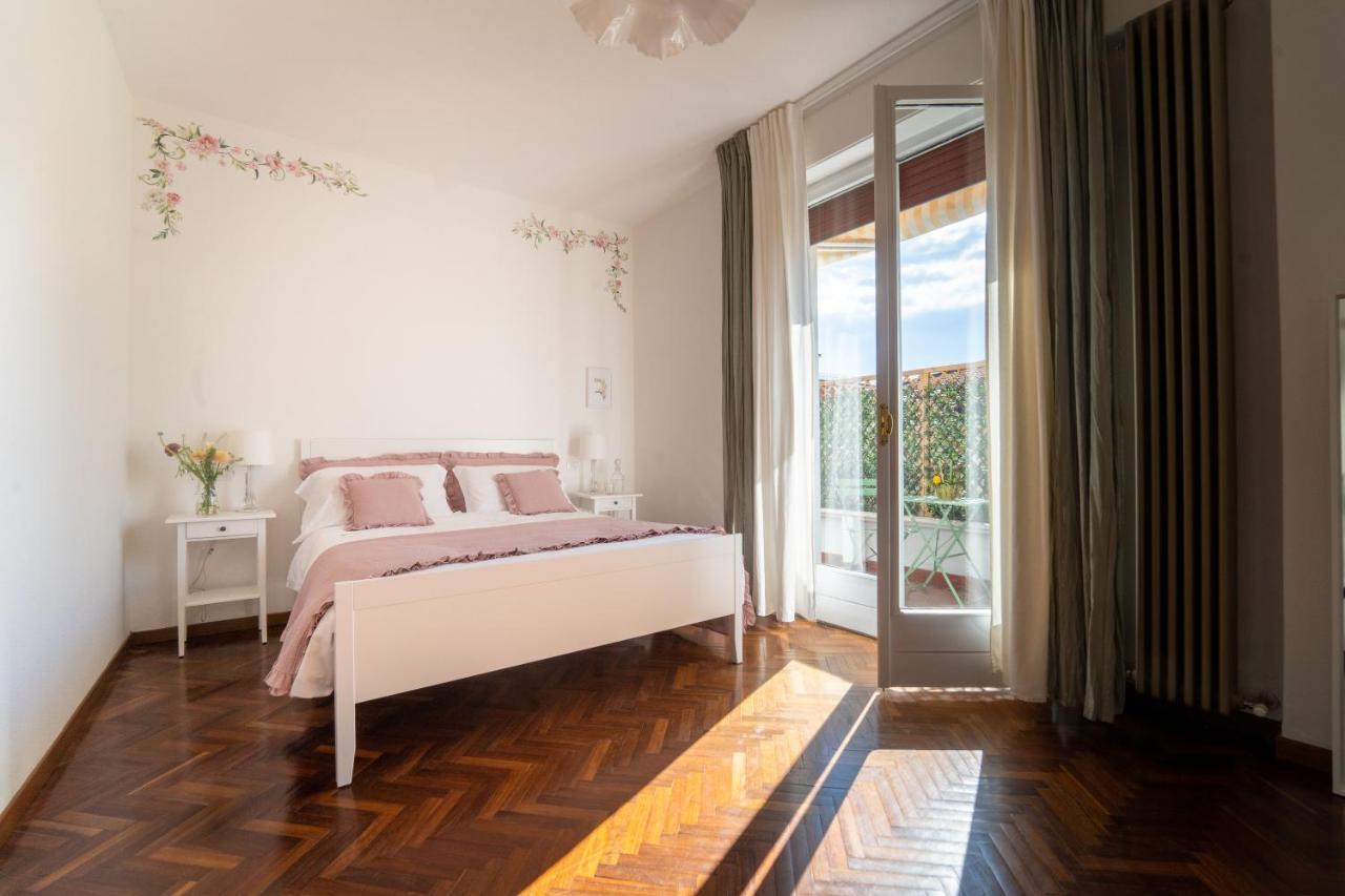 Casa Di Anna Apartment Pesaro Ngoại thất bức ảnh